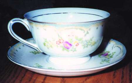 CEB56 Footed Cup & Saucer Set