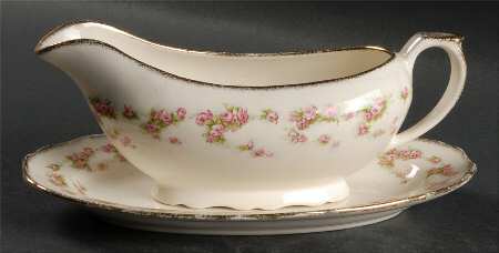 French Rambler Gravy Boat & Underplate/Relish