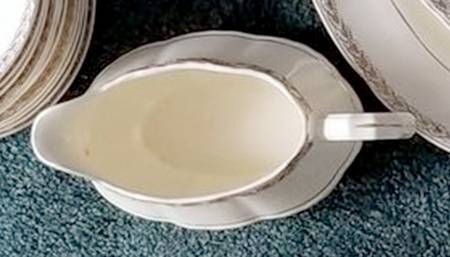 CRO168 Gravy Boat