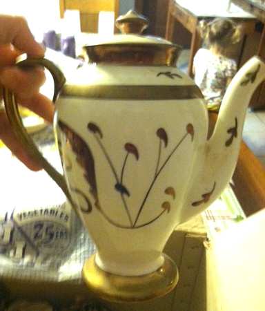 Abingdon Coffee Pot & Lid