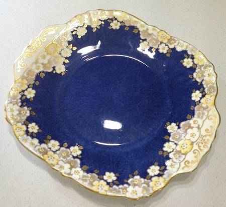 CRS72 Square Handled Cake Plate