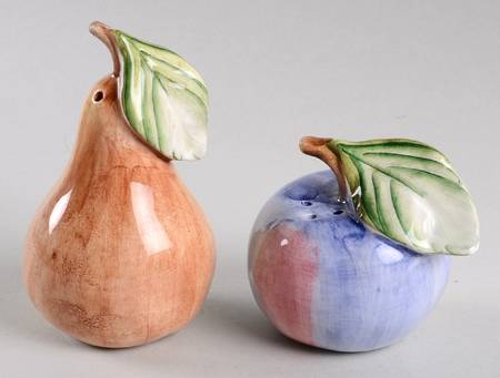 Summer Grove Figural Salt & Pepper Set