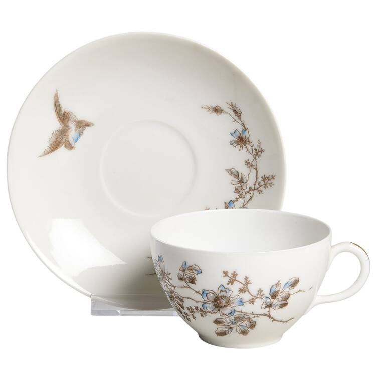 CHF588 Flat Cup & Saucer Set