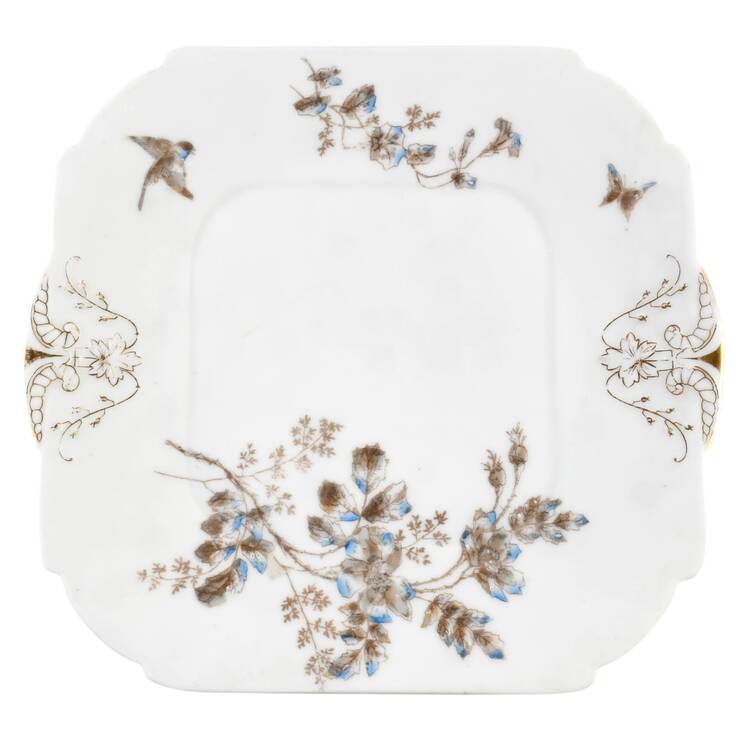 CHF588 9" Square Handled Cake Plate