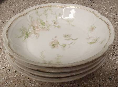 Schleiger 377a Fruit/Dessert (Sauce) Bowl