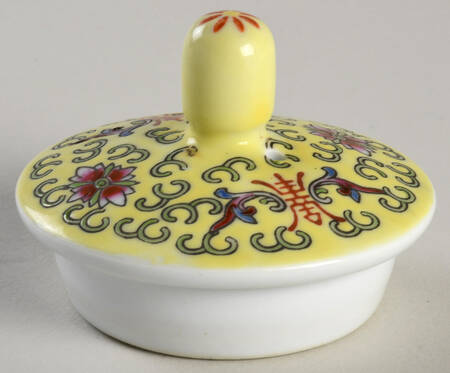 Mun Shou Longevity Yellow Lid for Teapot