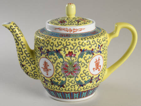 Mun Shou Longevity Yellow Teapot & Lid