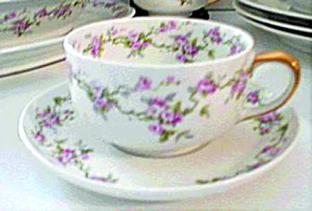 CHF613 Flat Cup & Saucer Set