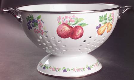 Chutney 3 Quart Metal Colander