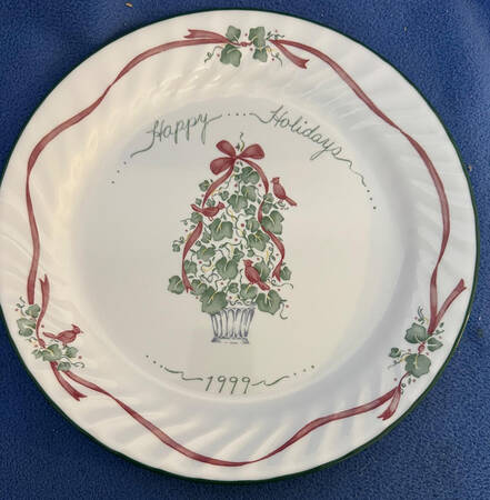 Callaway Holiday (Corelle) Dinner Plate