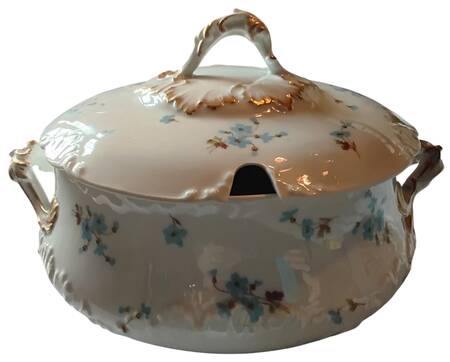CHF654 Tureen &  Lid