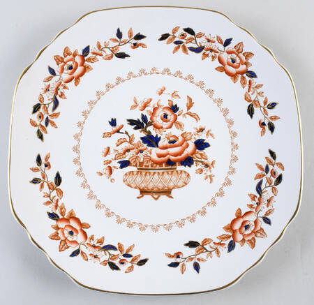 Royal Windsor Square Cake Plate