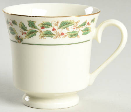 Holly Traditions Footed Cup