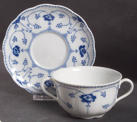 CPR4 Flat Cream Soup Bowl & Saucer Set