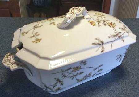 Schleiger 1311-4 Tureen &  Lid