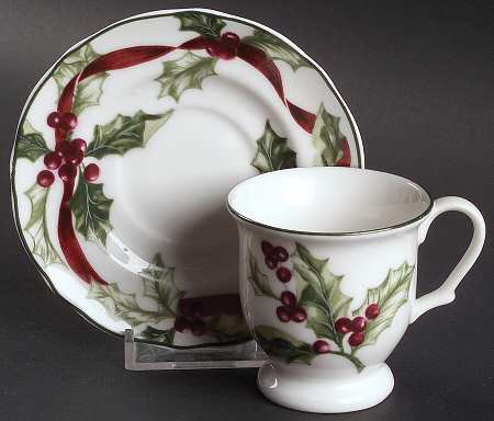 Winter Garland Footed Demitasse Cup & Saucer Set