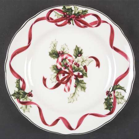 Winter Garland Accent Luncheon Plate by Charter Club