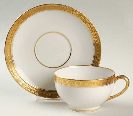 CHF698 Flat Cup & Saucer Set