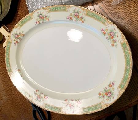CEB73 14" Oval Serving Platter