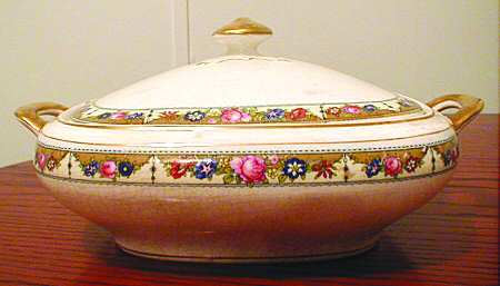 CRO195 Round Covered Vegetable