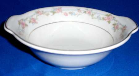 CRO196 Lugged Cereal Bowl