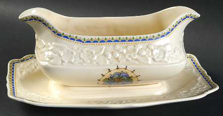 CRD146 Gravy Boat with Attached Underplate