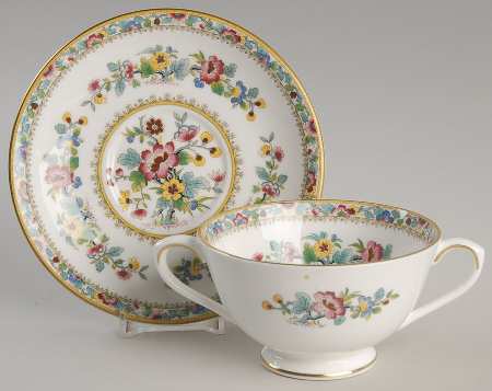 Ming Rose (Smooth) Footed Cream Soup Bowl & Saucer Set