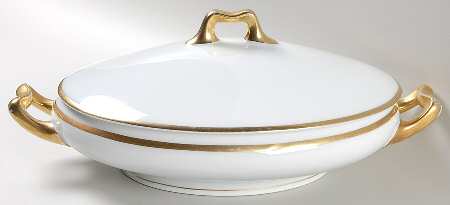 Empire Oval Covered Vegetable