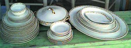 CHF766 Round Covered Vegetable