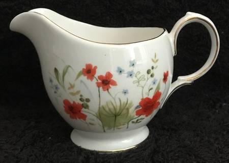 H774 Creamer