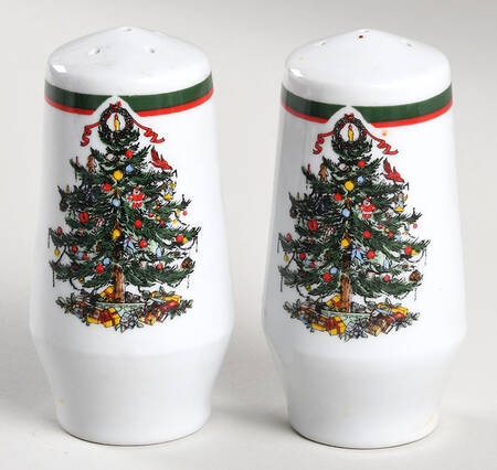 Candleglow & Holly Salt & Pepper Set