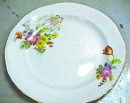 CRP112 by Crown Potteries