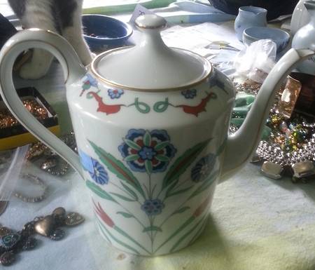Art Persan Coffee Pot & Lid