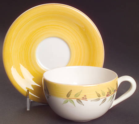Brittany Flat Cup & Saucer Set