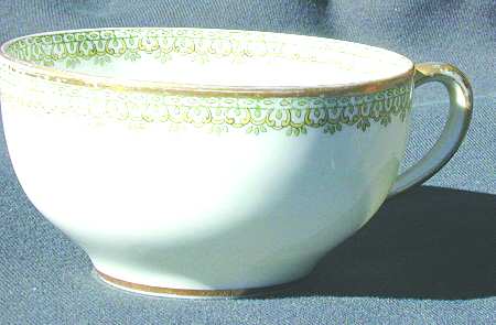 CHF844 Flat Cup