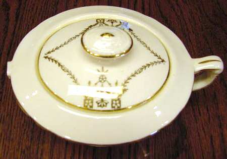 CRP118 Sugar Bowl & Lid