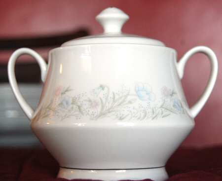 CCC1 Sugar Bowl & Lid