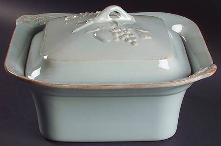 Madeira Harvest (Robin's Egg Blue) 2 Quart Square Casserole with Ceramic Lid