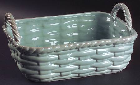 Madeira Harvest (Robin's Egg Blue) 11" Handled Basket