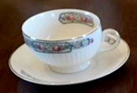 1927 Footed Cup & Saucer Set