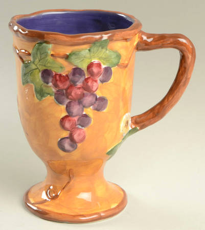 Vineyard Pedestal Mug