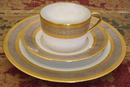 CER21 Flat Cup & Saucer Set