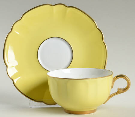 Eventail Yellow Flat Cup & Saucer Set