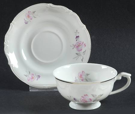 Theresa Footed Cup & Saucer Set