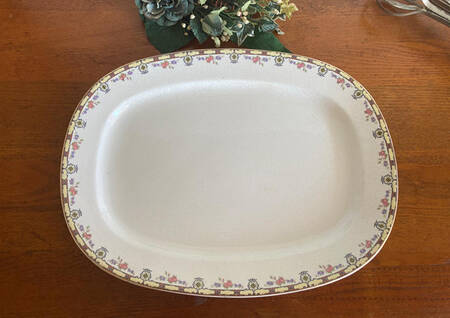 CLT49 16" Oval Serving Platter