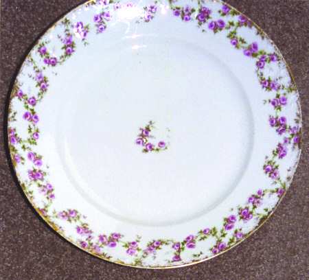 CHF939 Dinner Plate