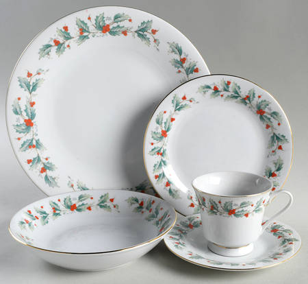 Noel (Black Lettering Backstamp) 5 Piece Place Setting