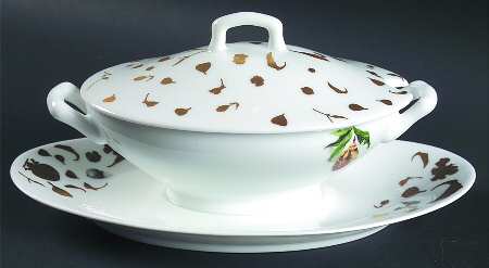 Mediterranean Gold Gravy Boat w/Attached Underplate & Lid