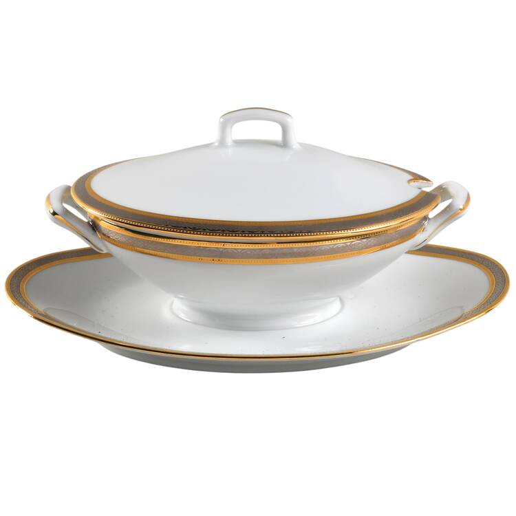 Chambord Gravy Boat w/Attached Underplate & Lid