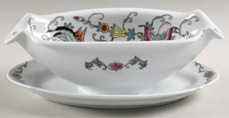 CX210 Gravy Boat with Attached Underplate